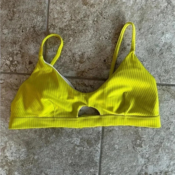 Ribbed keyhole bikini top large - Picture 1 of 3